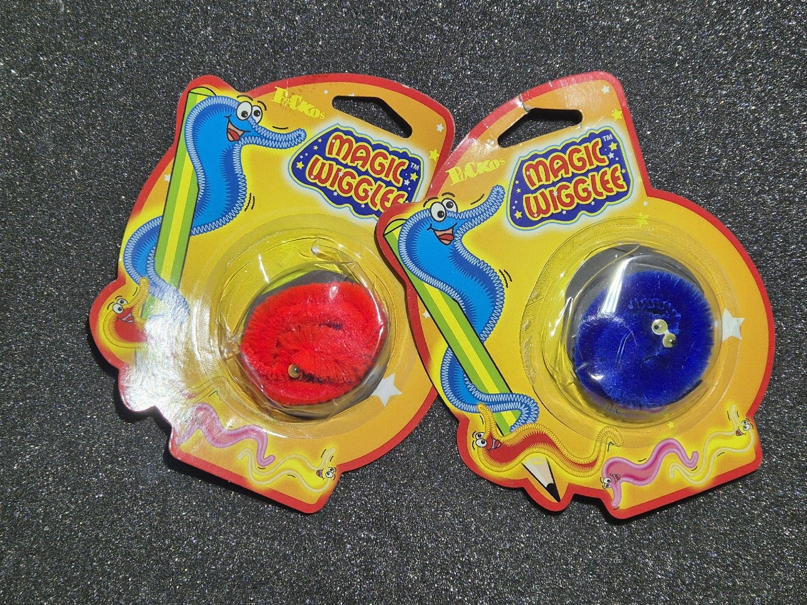 Giochi: 2x Magic Wiggle, das Original! – Nuovo e nell'imballaggio originale da Burgdorf venduto da MIDICLORIAN