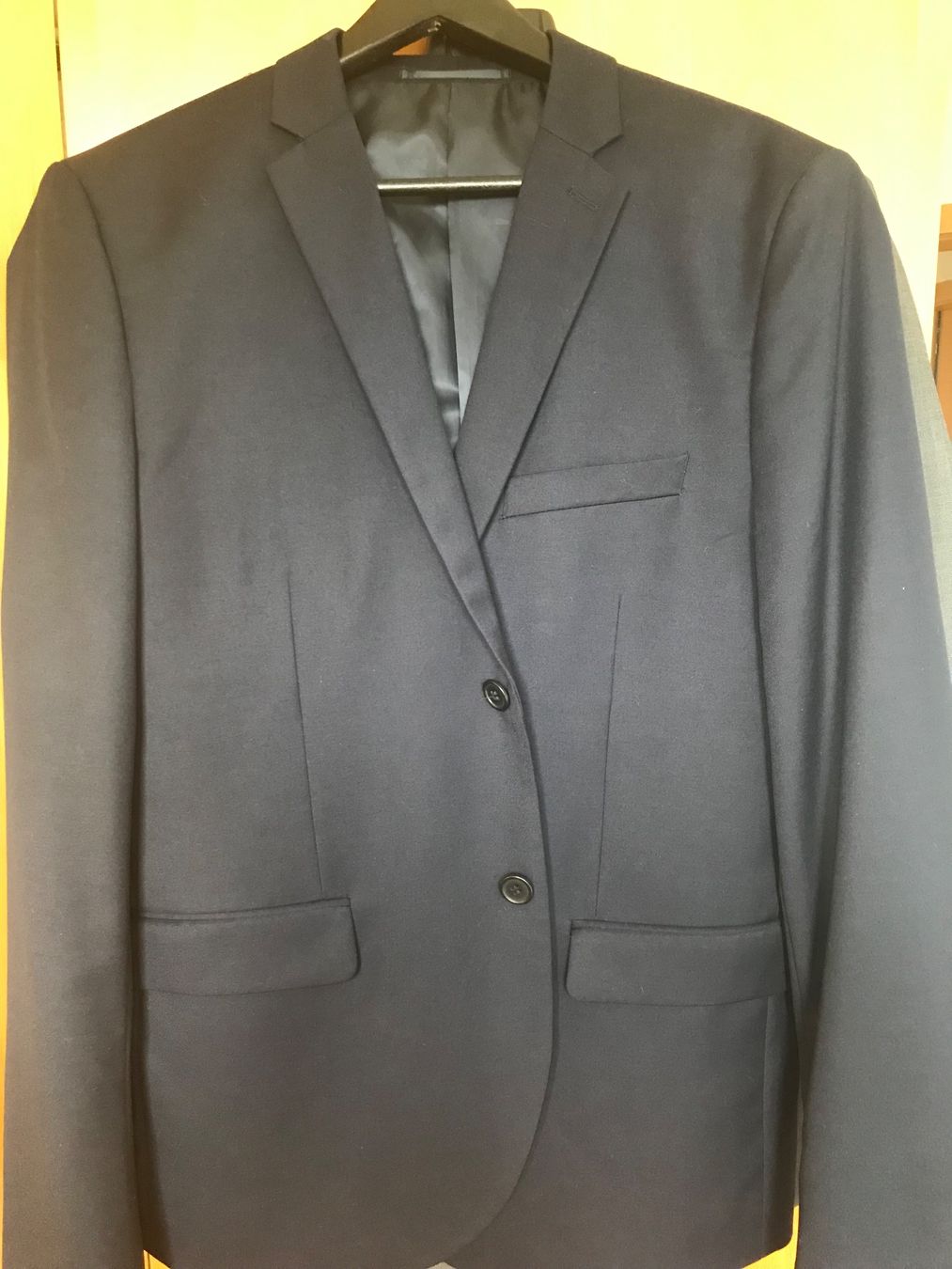 H&M Completi: Veste blazer H&M – Usato da Muraz (Collombey) venduto da Ivm_21