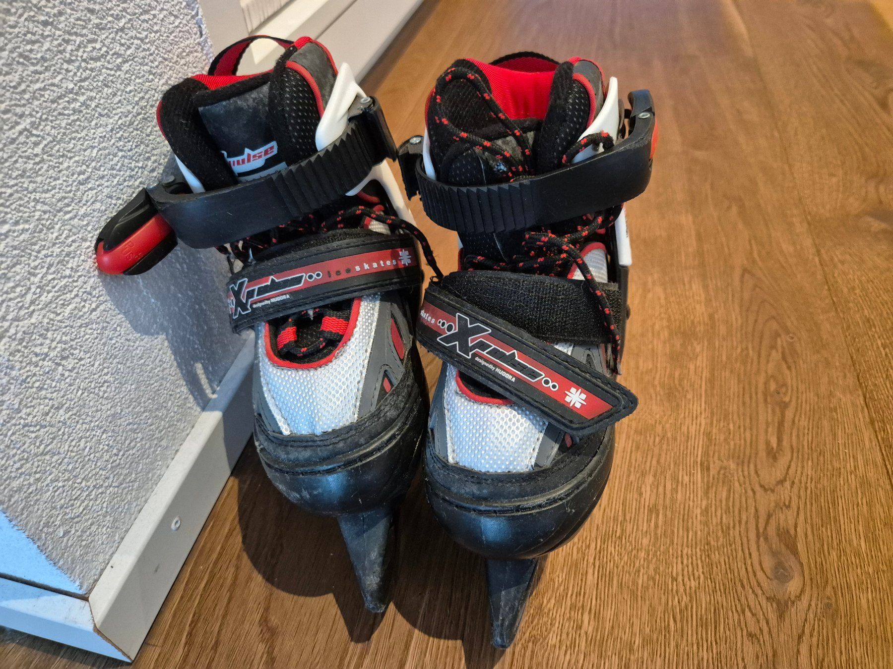 Schlittschuhe: Kinder- Schlittschuhe – Gebraucht aus Domat Ems von dan_5mvr 1