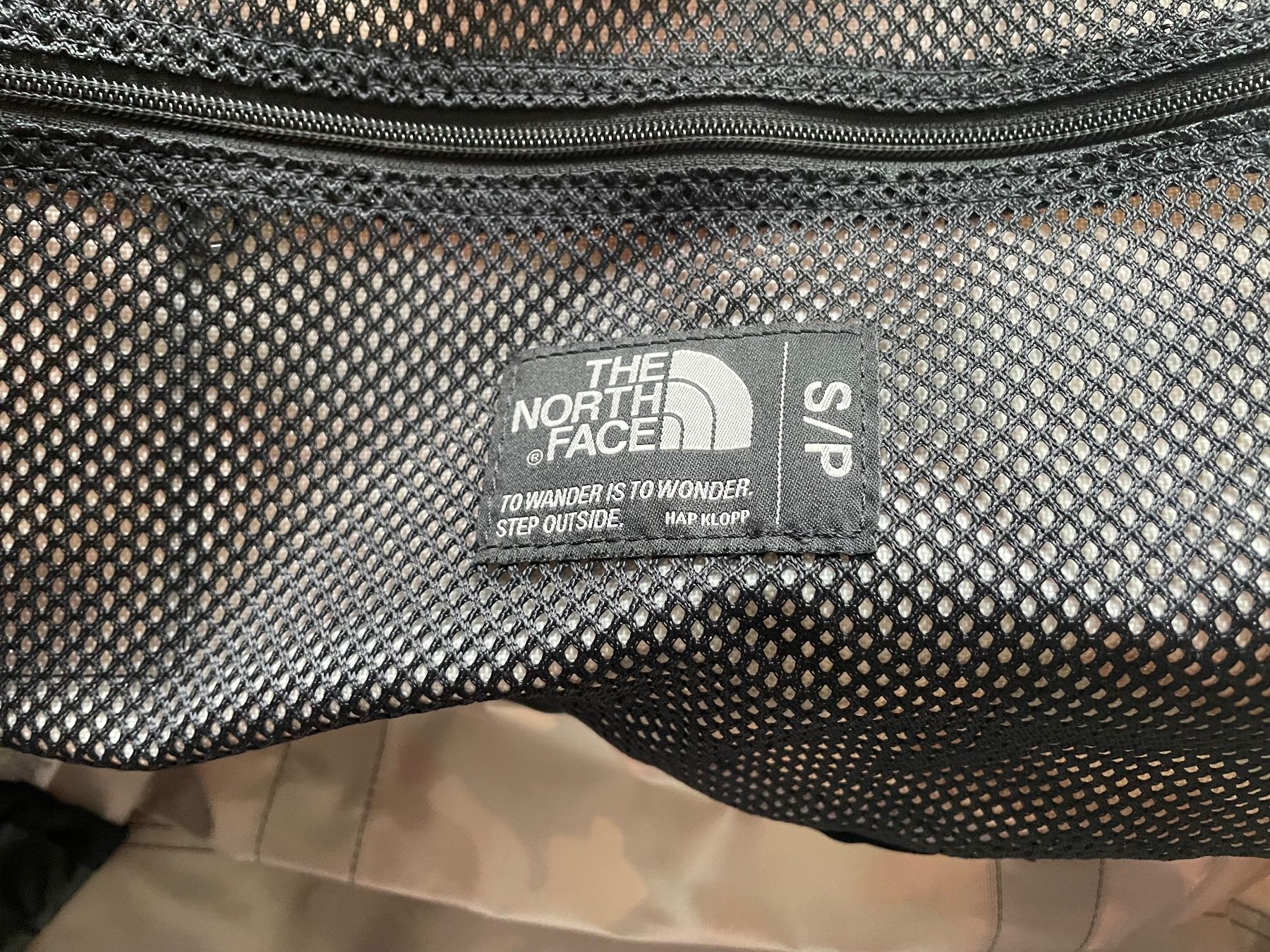 North Face Taschen: The North Face Duffle Bag "S/P" – Gebraucht aus Wila von Lokelo 6