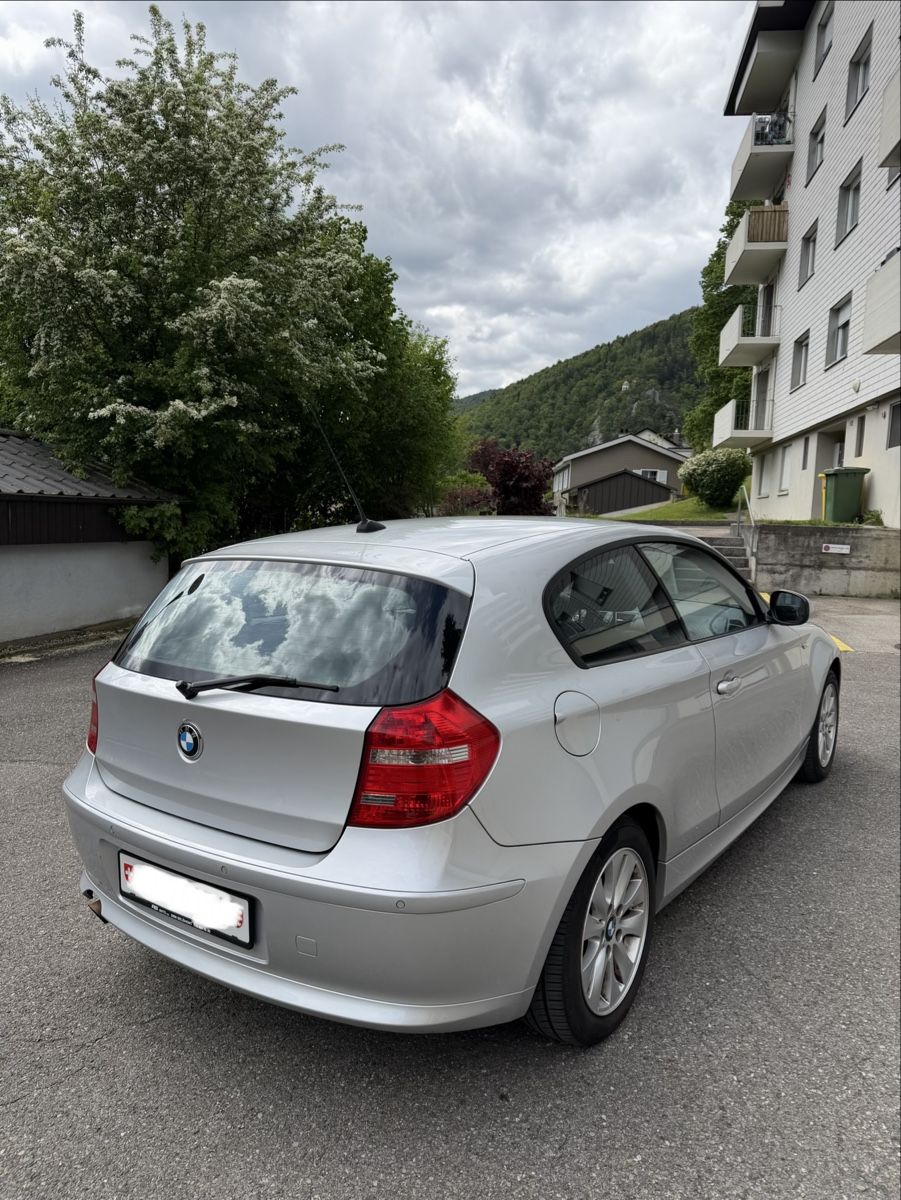 BMW Automobili: BMW 116i - 2011 – Usato da Moutier venduto da YvanAlves 2