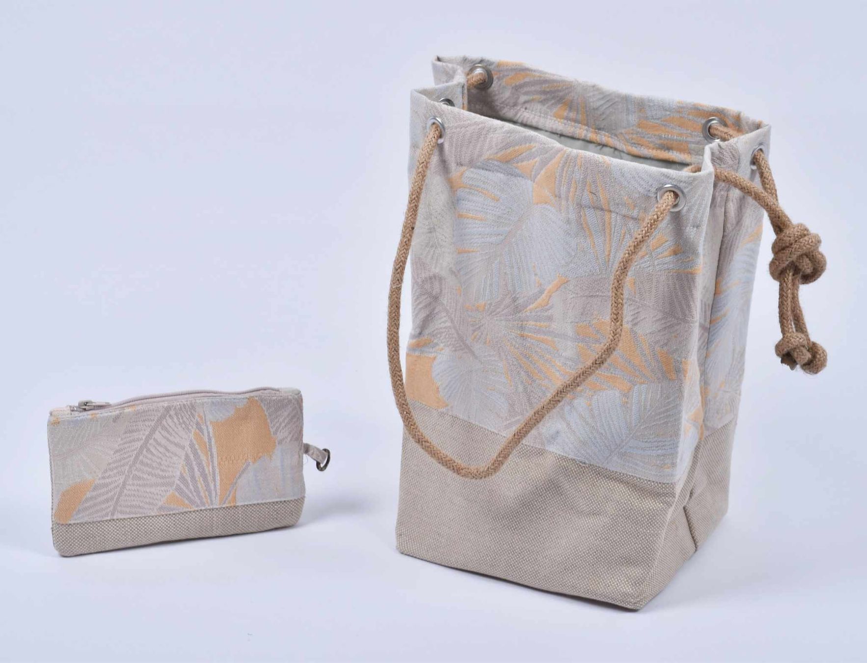 Taschen für Damen: Tasche – Neu und originalverpackt aus Hüntwangen von Elyha 2
