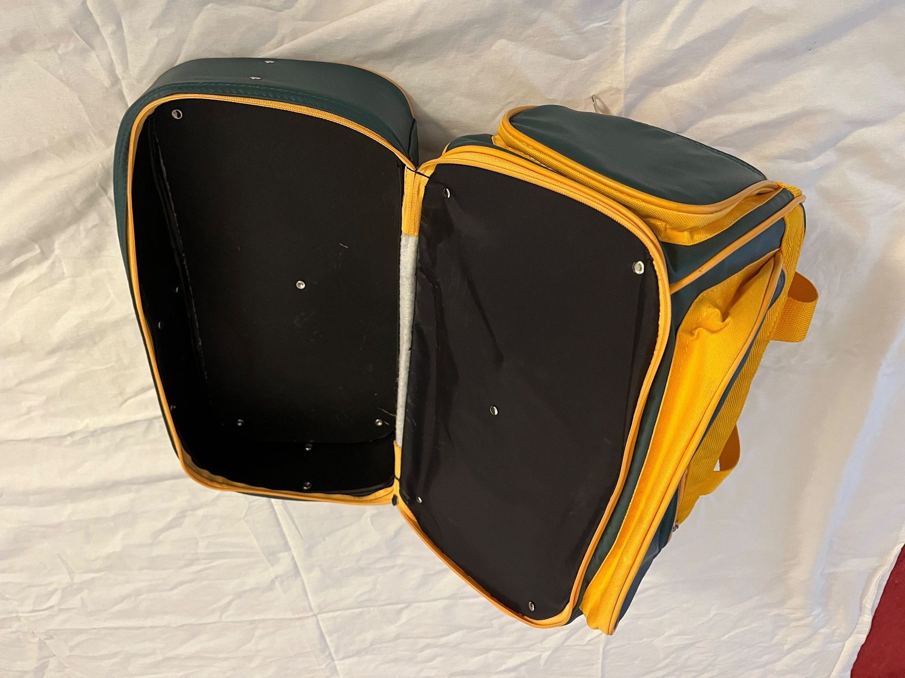 Valigie: Golf- oder Reisetasche von SA Rugby. – Usato da Therwil venduto da mdi_2sxs 2