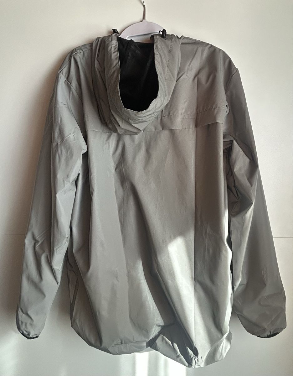 Giacche: Wasserabweisende, reflektierende Windjacke – Nuovo (secondo la descrizione) da Berg TG venduto da Viper9 1