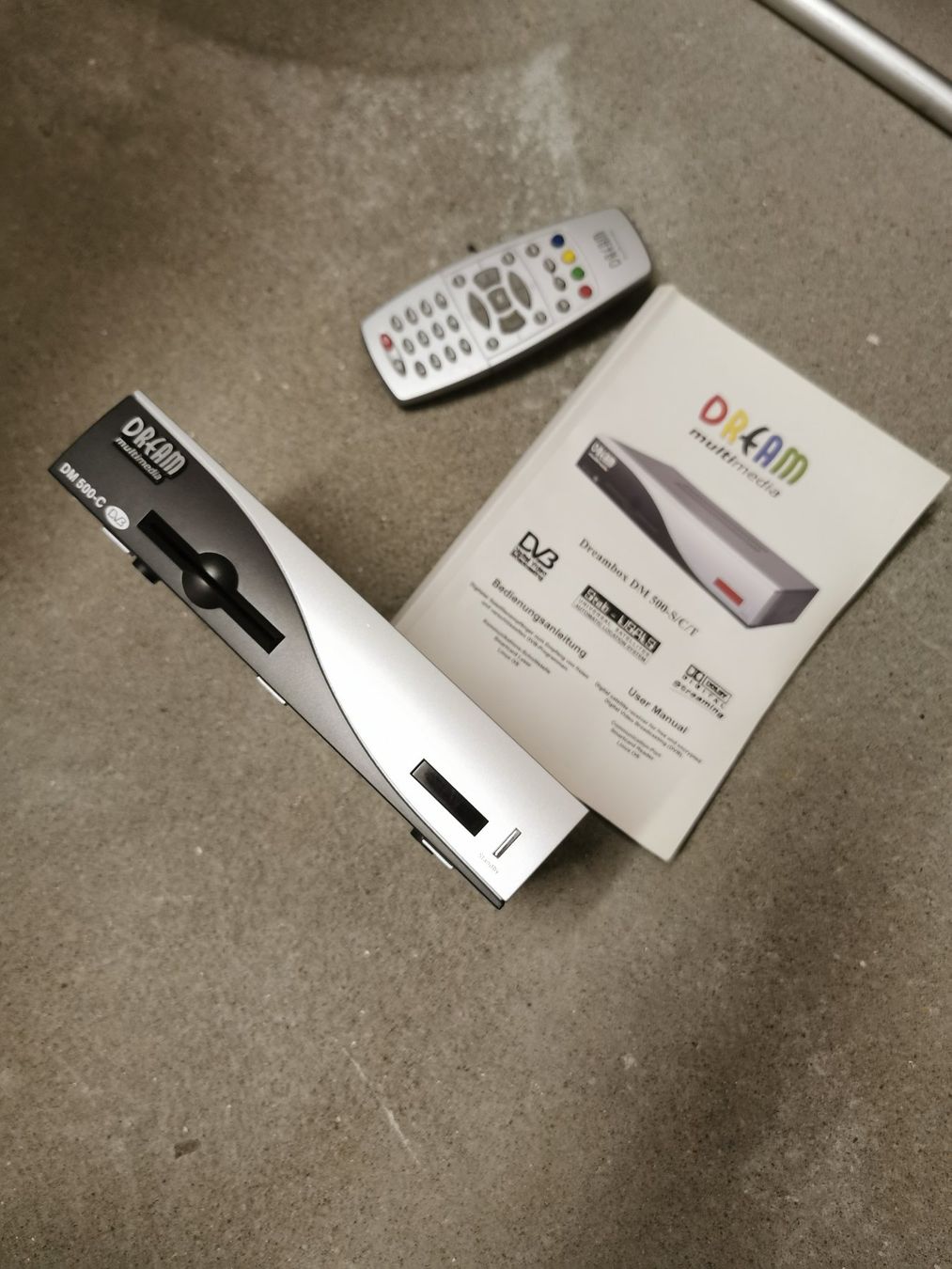 Ricevitori: Dream Multimedia Dreambox DM 500-C DV3 Receiver mit Zub... – Usato da Oberglatt ZH venduto da maravilho