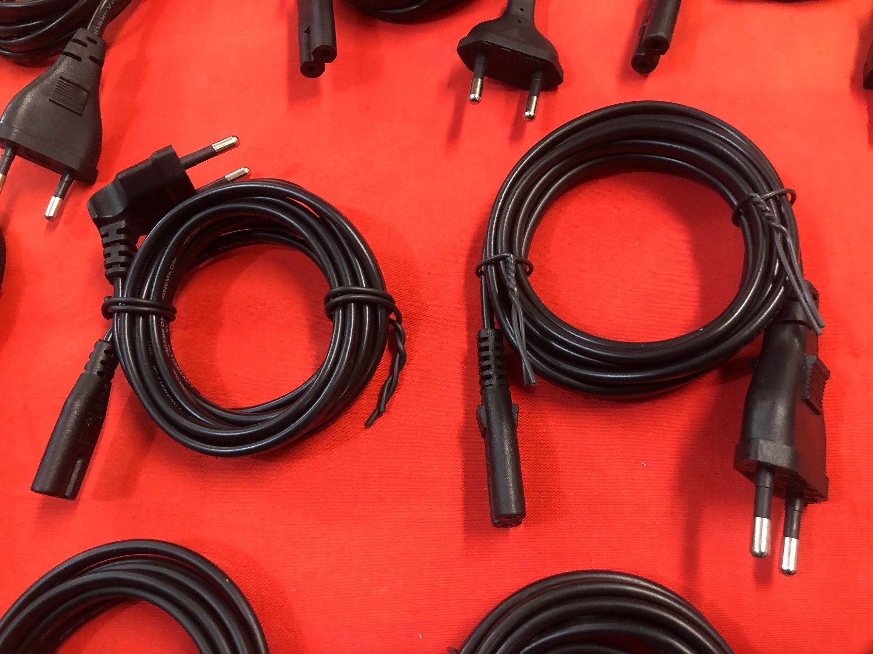 Kabel: 10 Stk. Euro-Netzkabel Anschlusskabel – Gebraucht aus Neerach von Arbimus 1