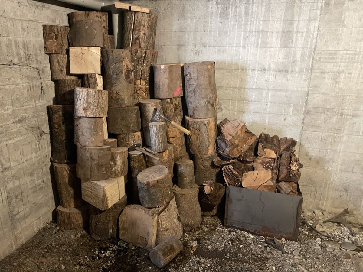 Holzartikel: Brennholz gemischt – Gebraucht aus Glattbrugg von Pischte.Brockenhaus 1