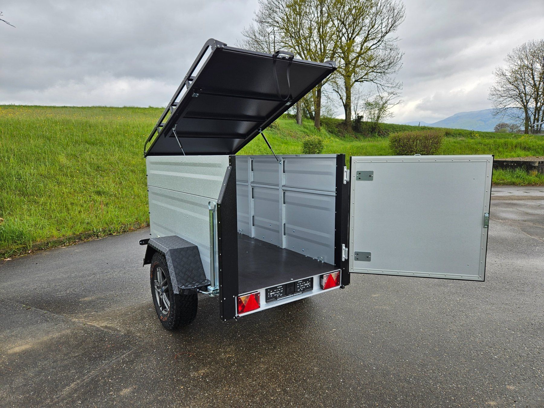 Tpv Rimorchi: TPV Kofferanhänger KT-EB2-Plus-Offroad – Nuovo e nell'imballaggio originale da Gunzgen venduto da HofmannAnhaenger 2