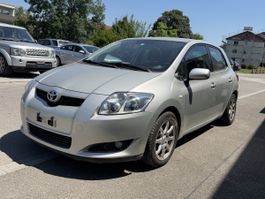 Toyota Auris 2,2 Diesel Ab MFK 