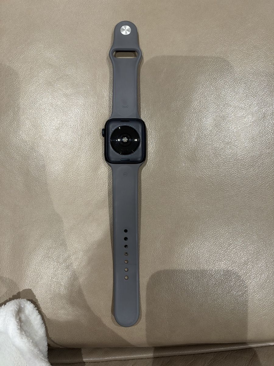 Apple Smartwatch: Apple Watch SE 2. Generation 44 mm GPS – Usato da Rorschacherberg venduto da j1996 2