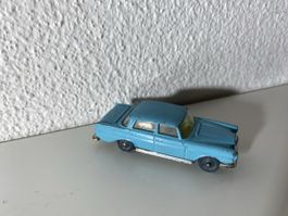 Husky mercedes