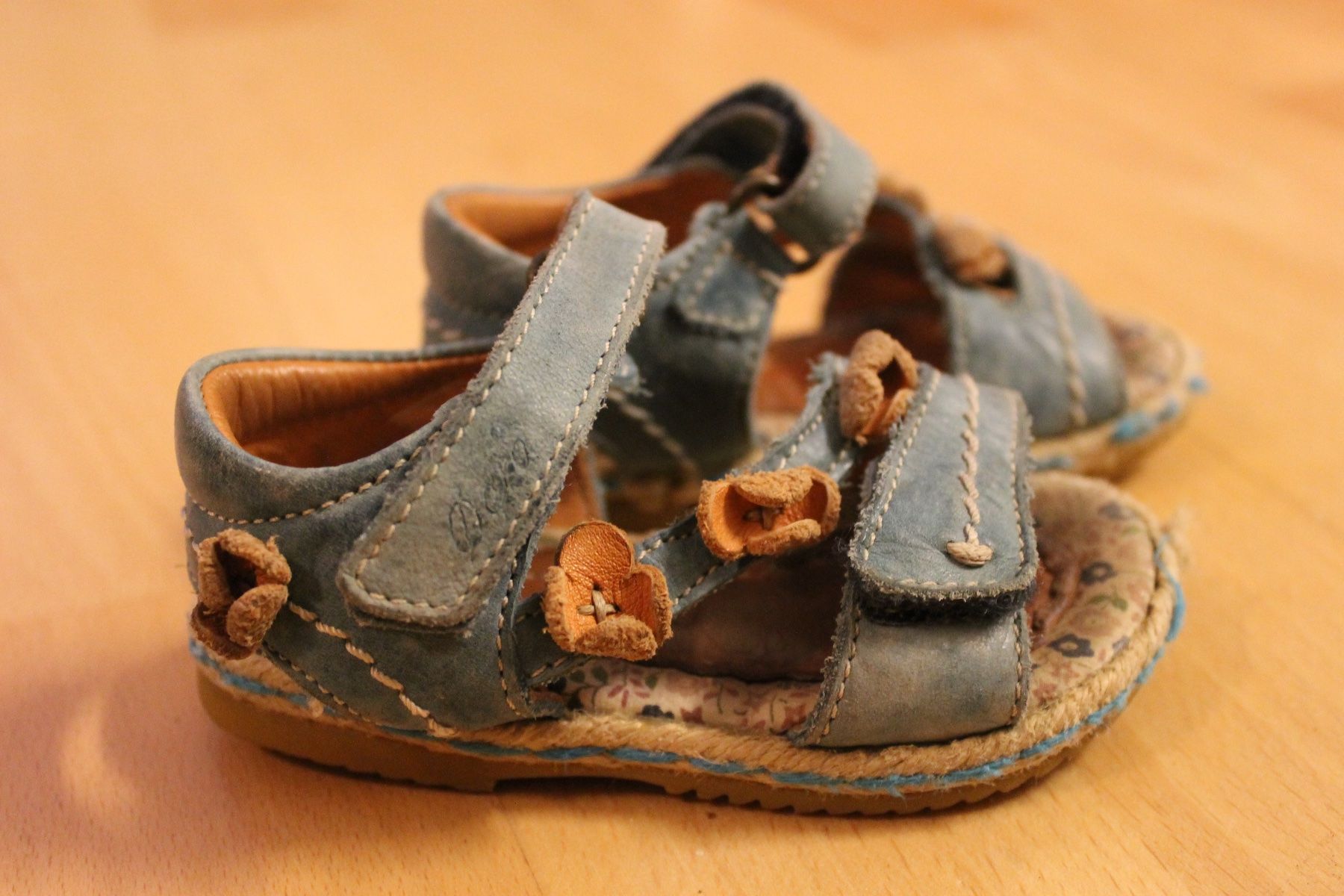 Scarpe per ragazze: Sandalen von Ocra – Usato da Zürich venduto da mignonmignon