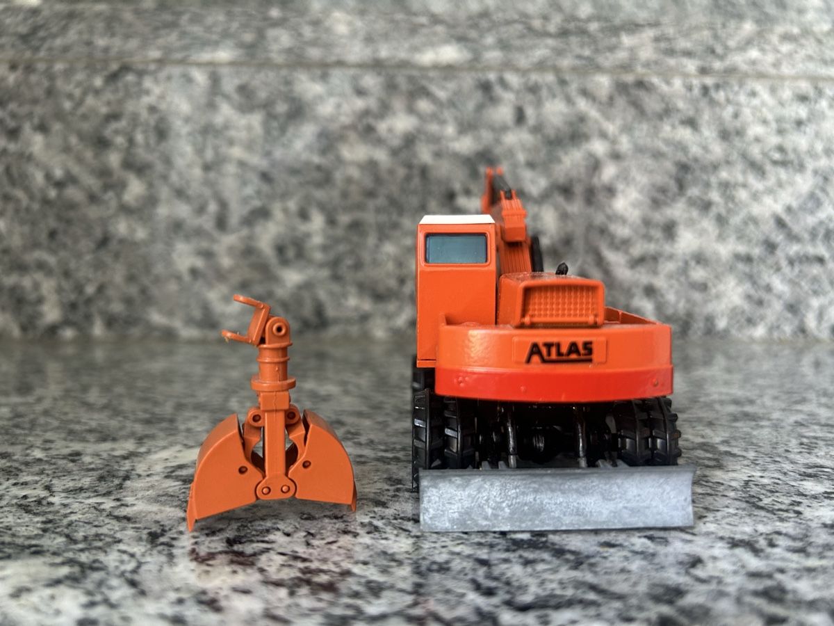 Kits de montage: Atlas AB1302 D, 1:50 – D'occasion à Horw par Tigercat635 1