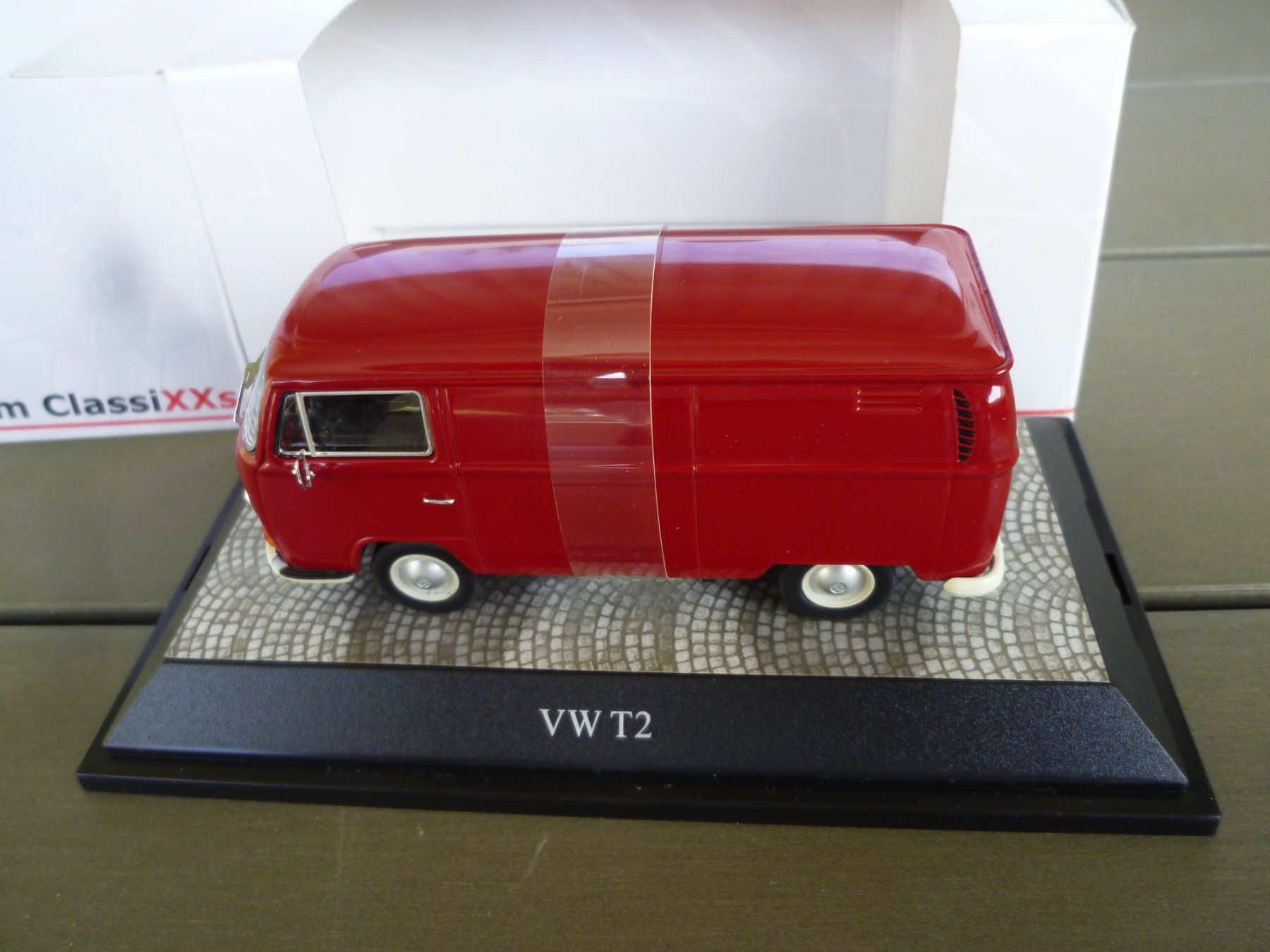 Volkswagen Modellini d'auto: VW T2 Kastenwagen – Nuovo e nell'imballaggio originale da Flawil venduto da Imperiosud 5