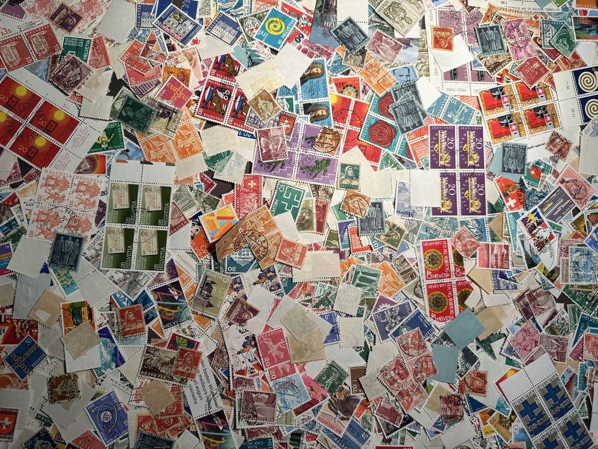 Alle Briefmarken: Viele Schweizer Briefmarken Lose Abgelöst - Sammlung – Gebraucht aus Stettfurt von 2442 1