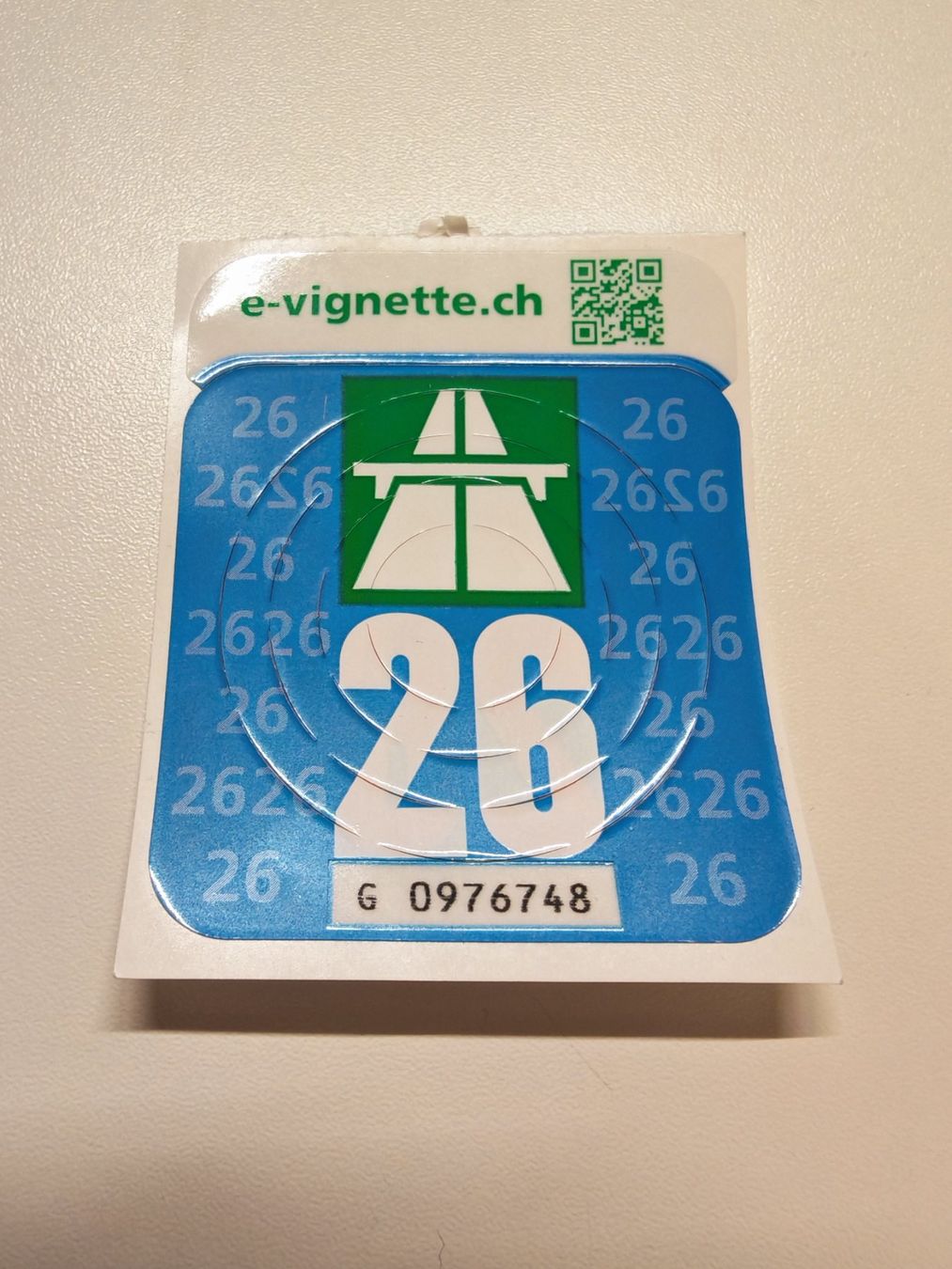 Autobahnvignetten: Vignette 2026 – Neu und originalverpackt aus Liestal von Kratzilla