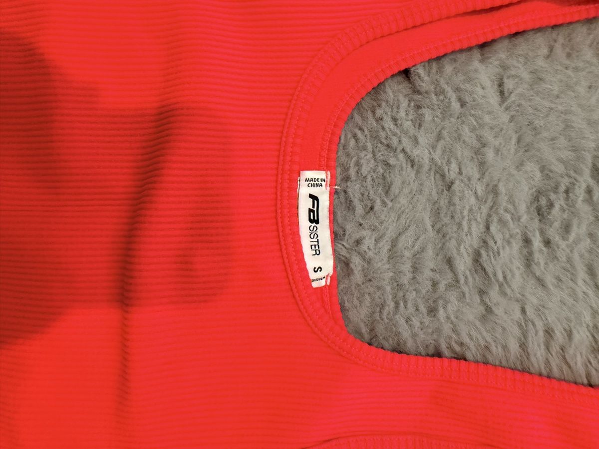 Top: Crop top rouge taille S – Nuovo (secondo la descrizione) da Bussigny venduto da Serena2009 1