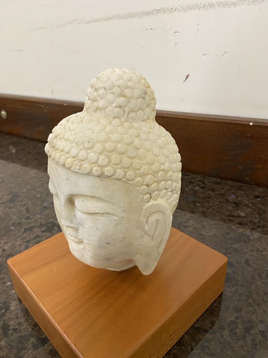 Skulpturen & Statuen: Buddha Kopf aus Marmor – Gebraucht aus Dietikon von brocki-eyra 1