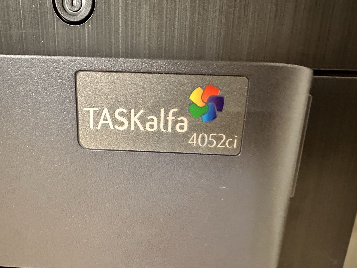 Kyocera Stampanti: Multifunktionsdrucker Kyocera TASKalfa 4052ci defekt – Difettoso da Oberriet venduto da Tomorrow01 3