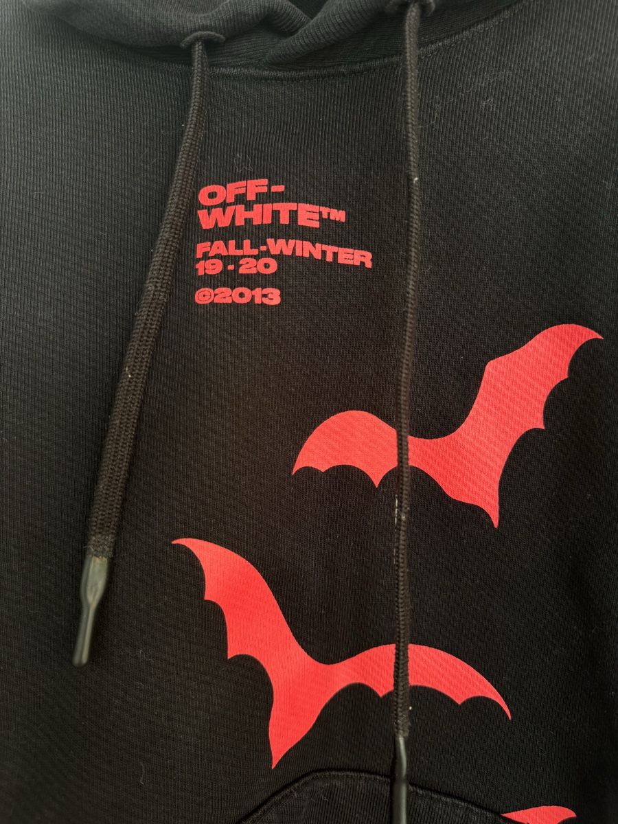 Off-White Maglioni & Felpe: Off-White Hoodie, Grösse S – Usato da zürich venduto da Bailey17 1