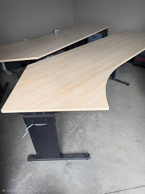 Schreibtische: Lot de bureau Professionel – Gebraucht aus Ste-Croix von kar_9x7w 1
