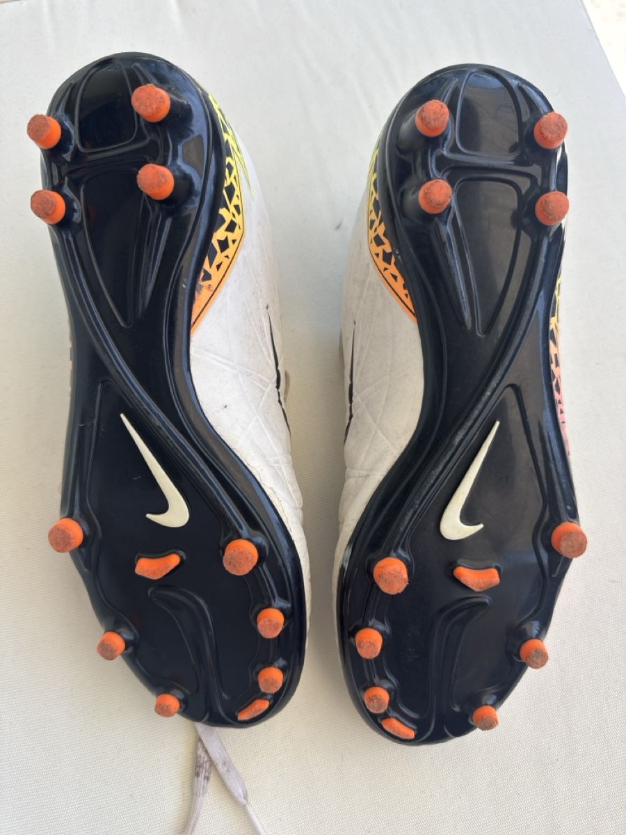Nike Scarpe da uomo: Nike Football Boots White Size 40 – Usato da Bassersdorf venduto da mmikolaj 3