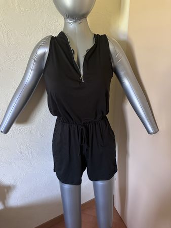 Ensemble haut + short noir neuf M