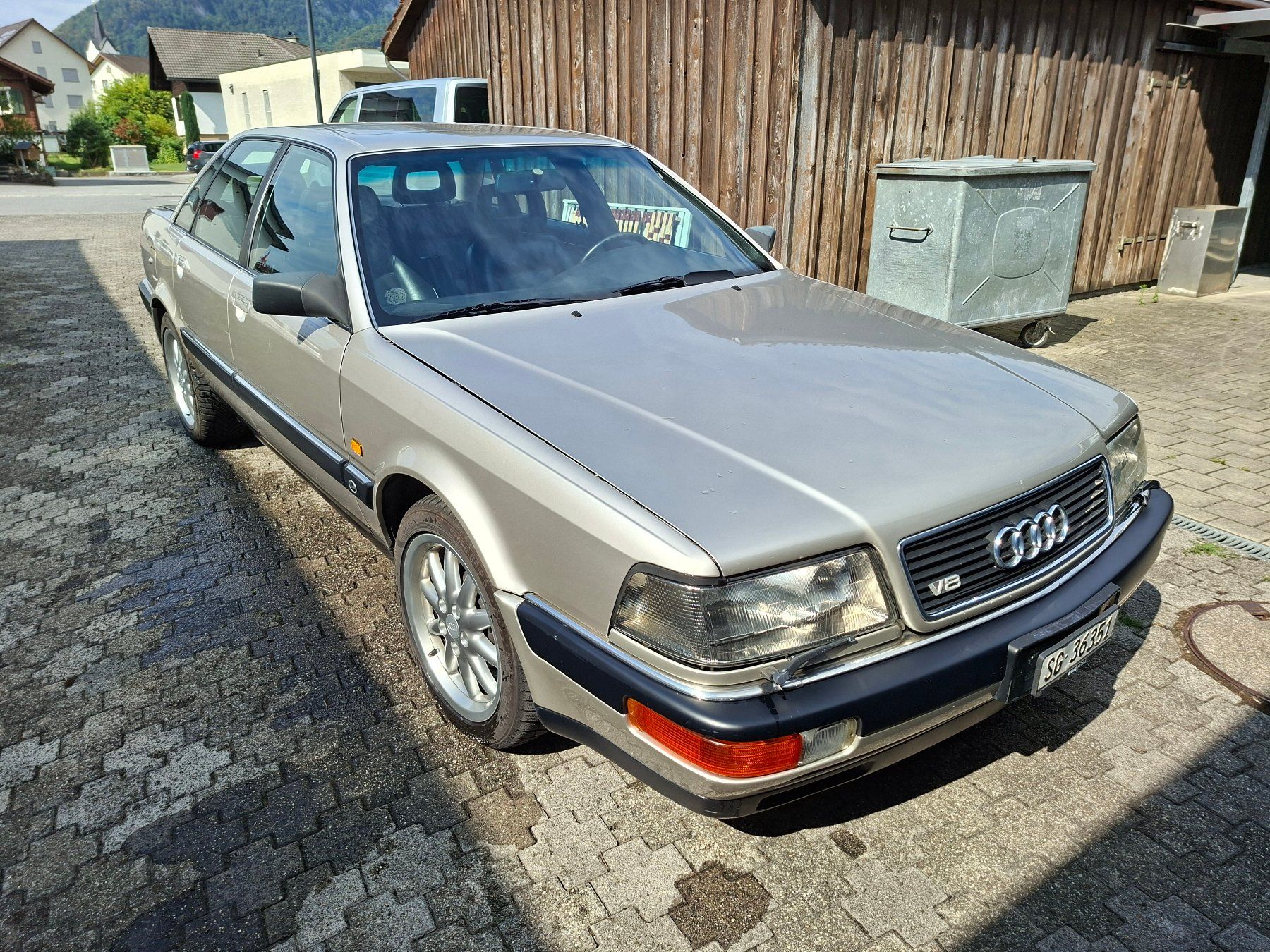 Audi Automobili: Audi V8 D11 3.6 liter ab platz – Usato da Oberriet SG venduto da Ekl1