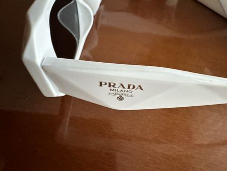 Prada Sonnenbrille 😎 mit Box