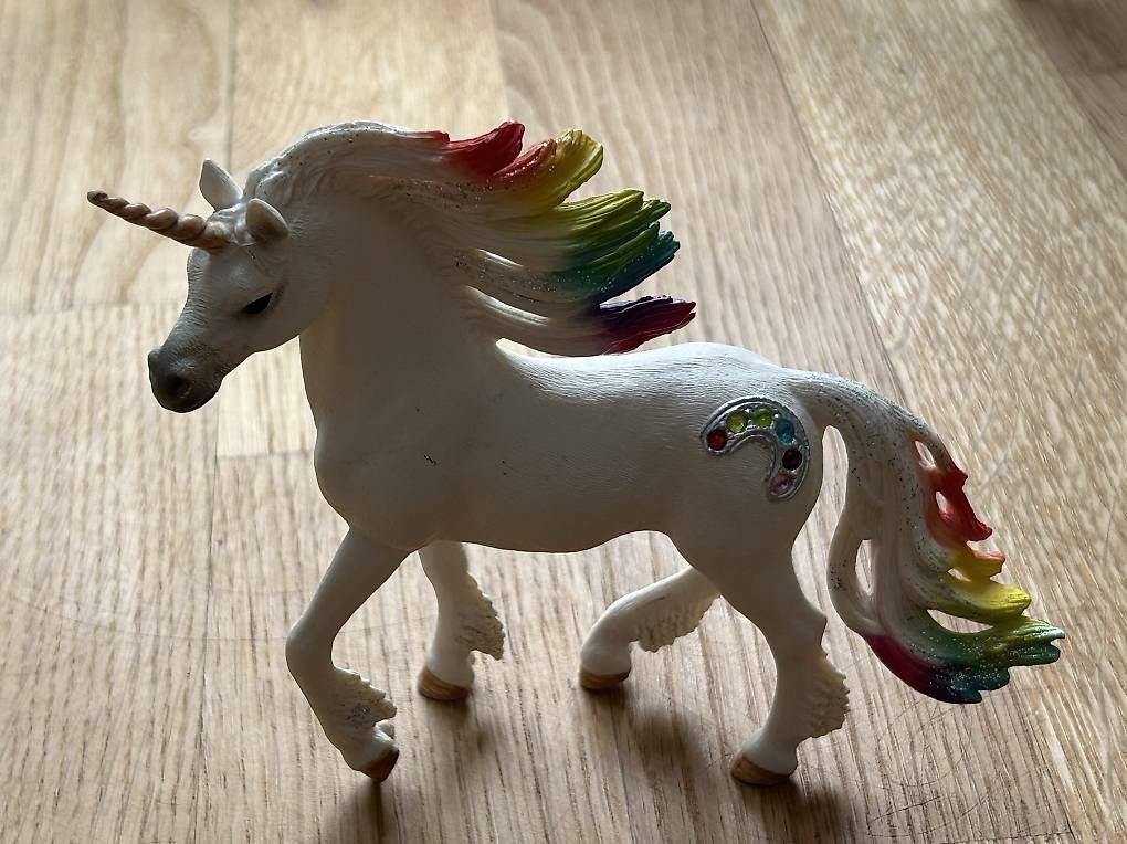 Schleich Jouets: Drei Einhörner von Schleich – D'occasion à Rüfenacht BE par Claudia_sch 2