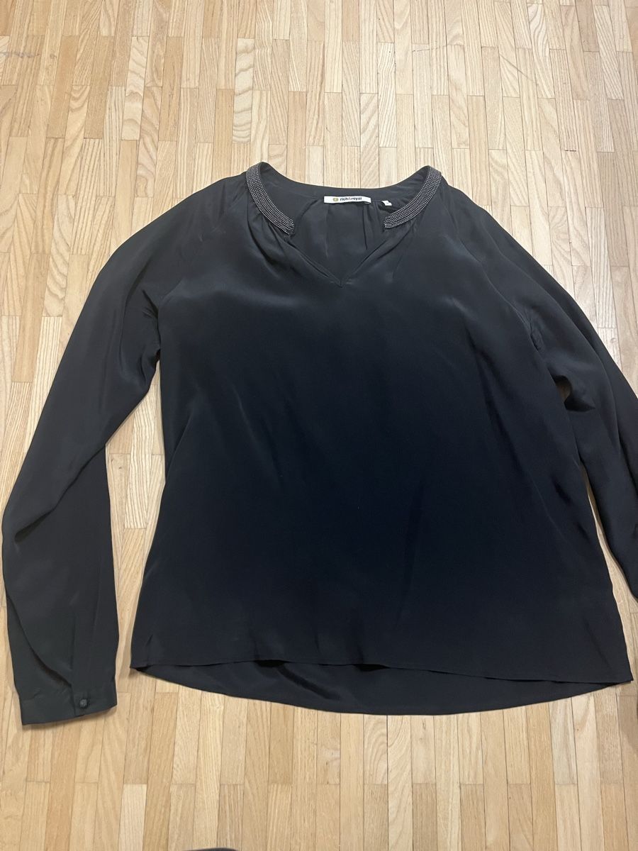 Rich & Royal Chemisiers: Bluse Rich & Royal mit Seide‼️ein Artikel gratis dazu – D'occasion à St. Gallen par elli18