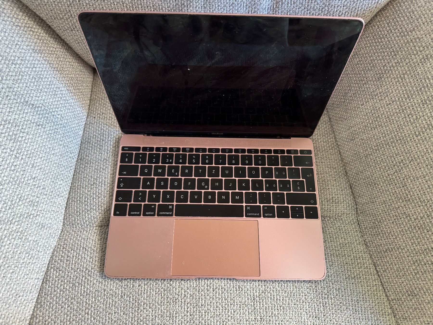 Apple Notebooks: MacBook 12 Zoll – Defekt aus Adliswil von Busys