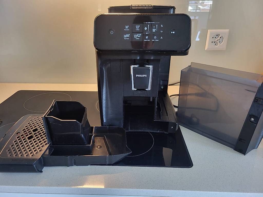 Philips Macchine per caffè & Macchine per espresso: Phillips Kaffee Vollautomat EP1200 – Usato da Küssnacht am Rigi venduto da Soldersurfer