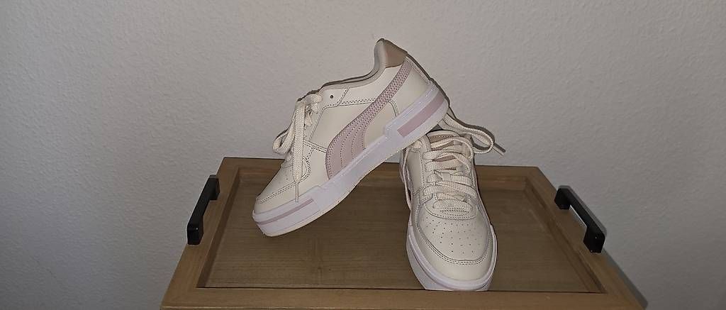 Scarpe da donna: Baskets Puma – Usato da Genève venduto da Eliferr 1