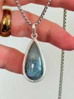 Pendentif Larme en Labradorite - Bijou Unique!