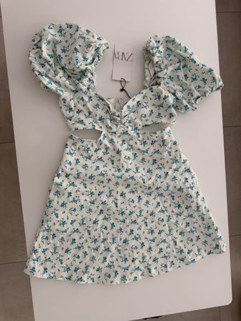 Zara Dress Floral Print Cut-Out Short Sleeve Size M