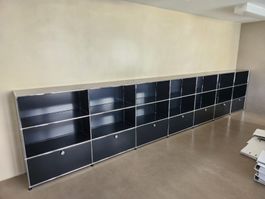 Grosses Designer Regal USM Haller