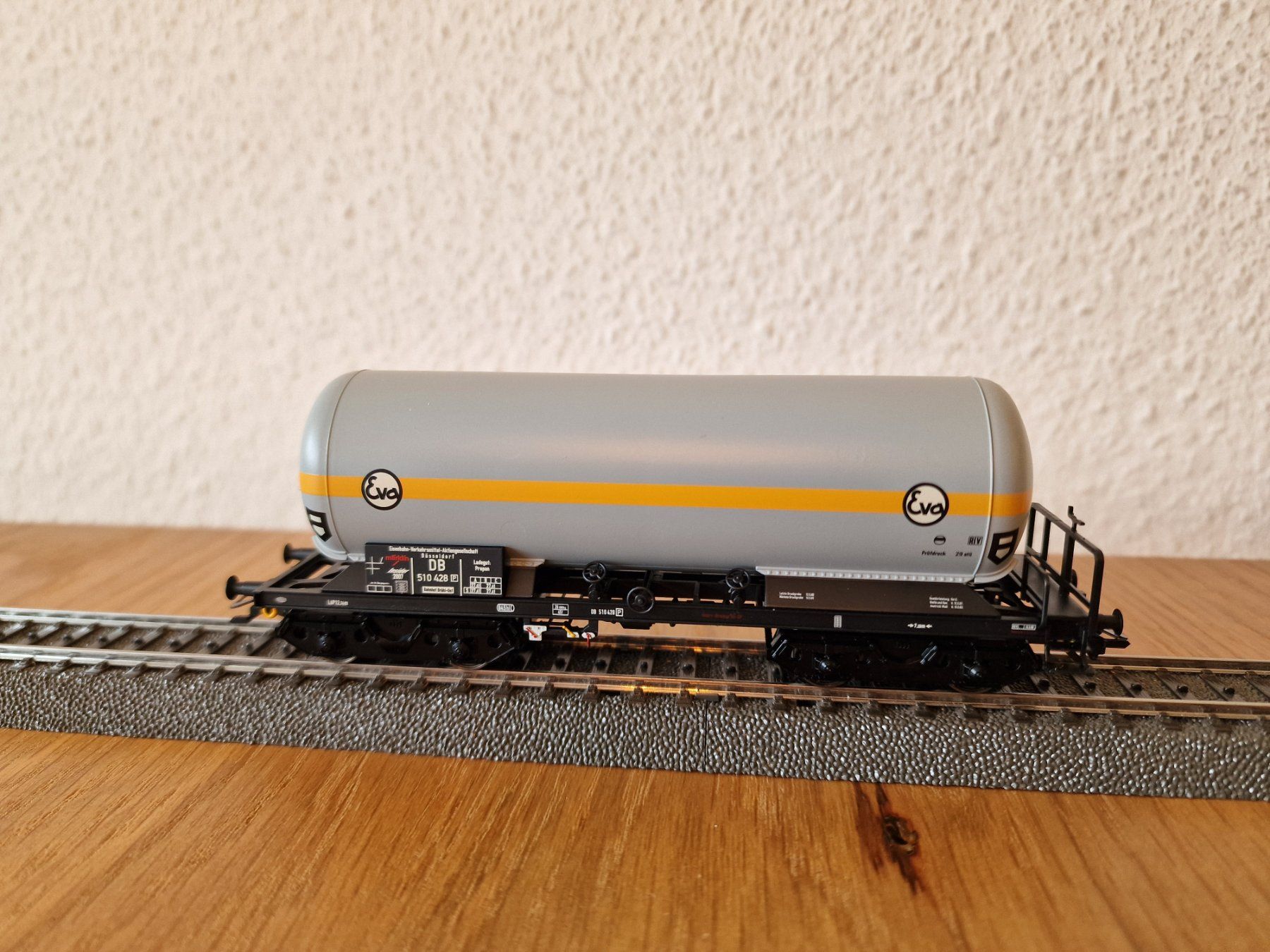Märklin Modellini di ferrovie: DB Tankwagen H0 – Usato da Matten b. Interlaken venduto da lor_hr9w