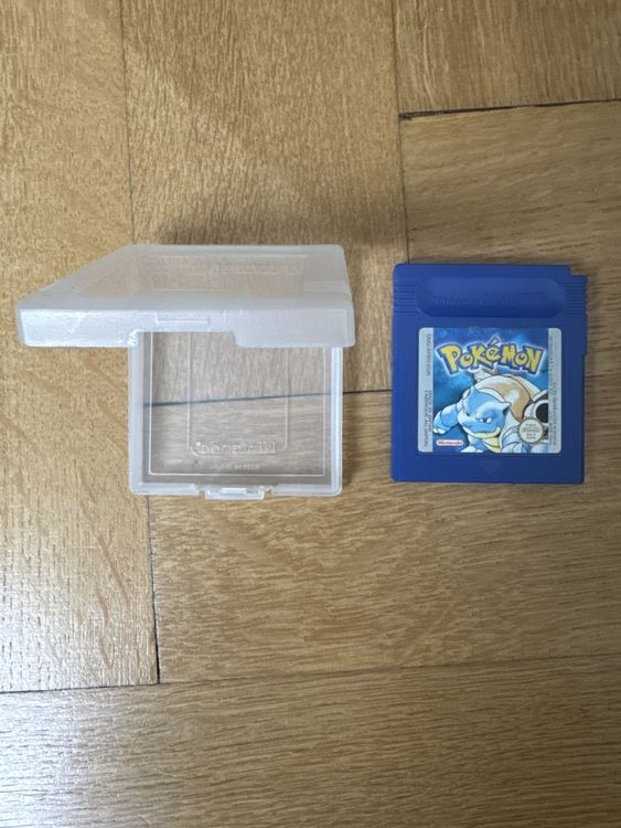 Cartouche Pokemon Blue EUR Pour Game Boy - Version Anglaise, Très Bon état, Complet