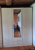Kleiderschrank 3-tuerig mit Spiegel helle Buche Nachbildu...