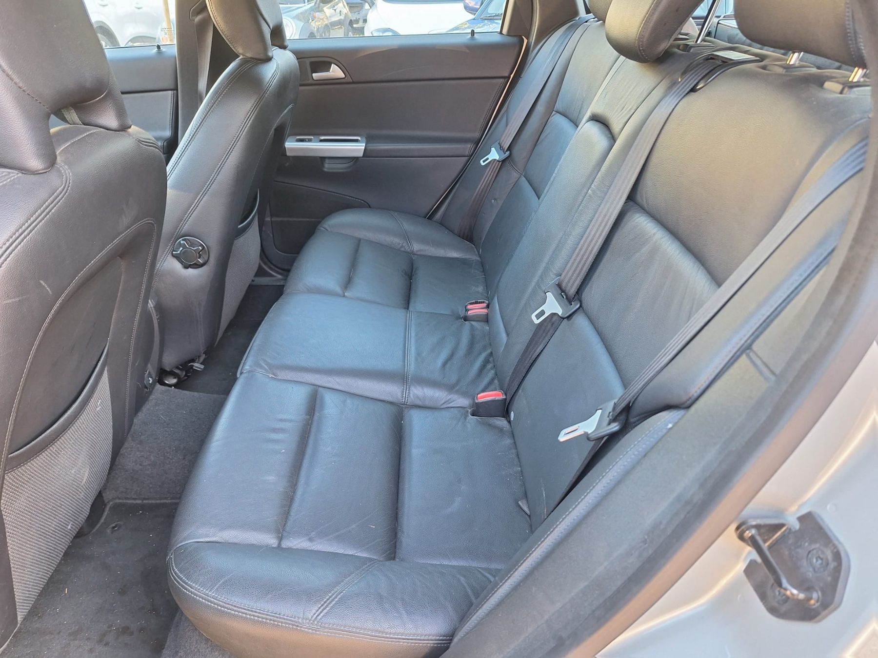 Volvo Automobili: Volvo V50 2.0D – Usato da St. Gallen venduto da AutoSG 6