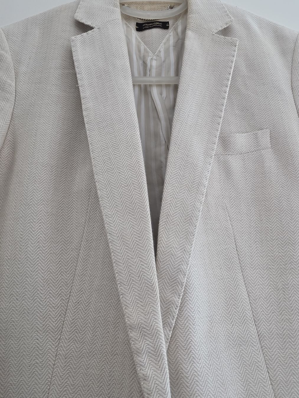 Massimo Dutti Vestes: Massimo Dutti Beige Blazer (Size 34) – D'occasion à Zürich par lit_n7pb 1