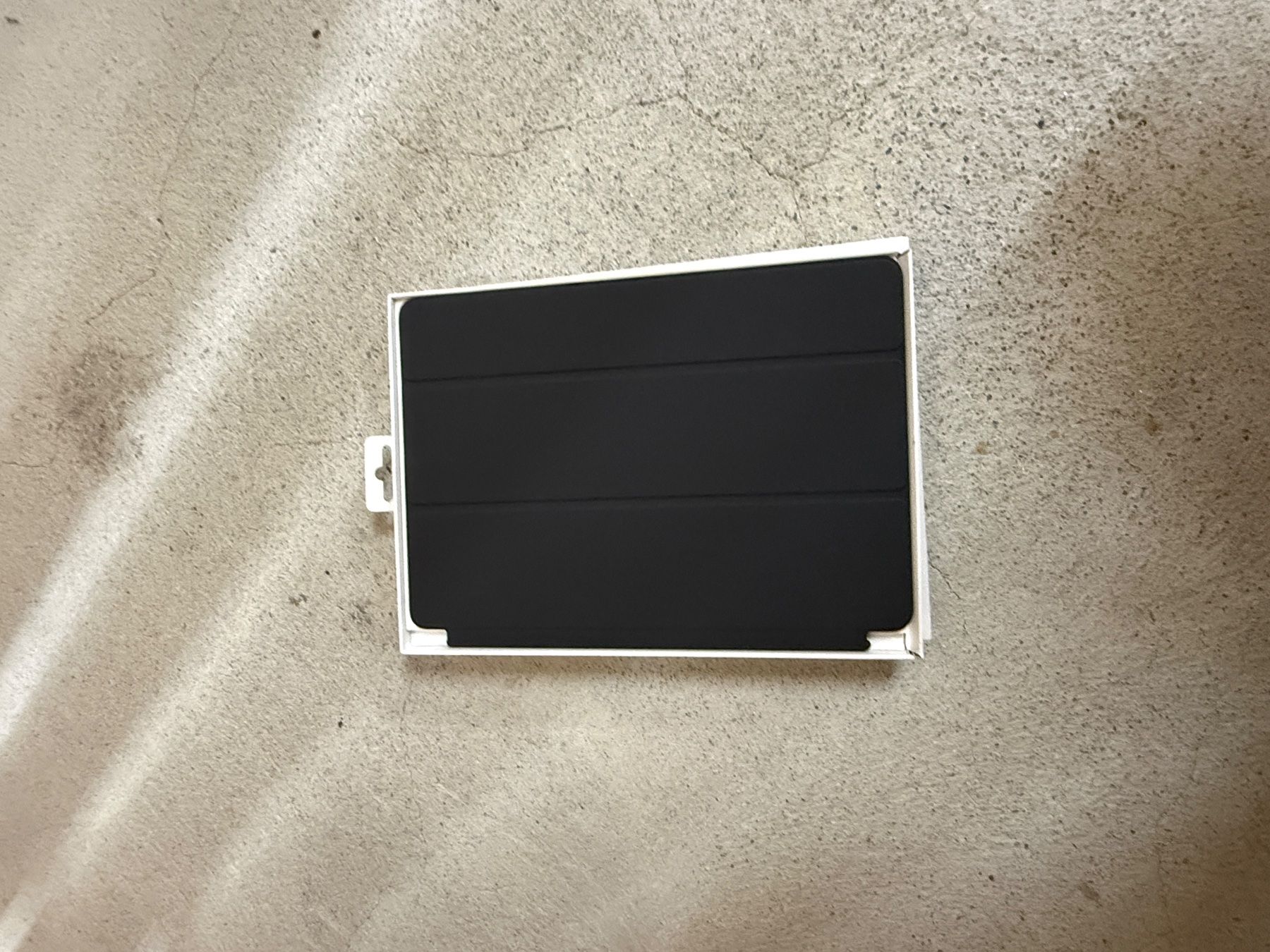 Apple Covers & Taschen: iPad Smart Cover – Neu und originalverpackt aus Glis von mir_qd28 1