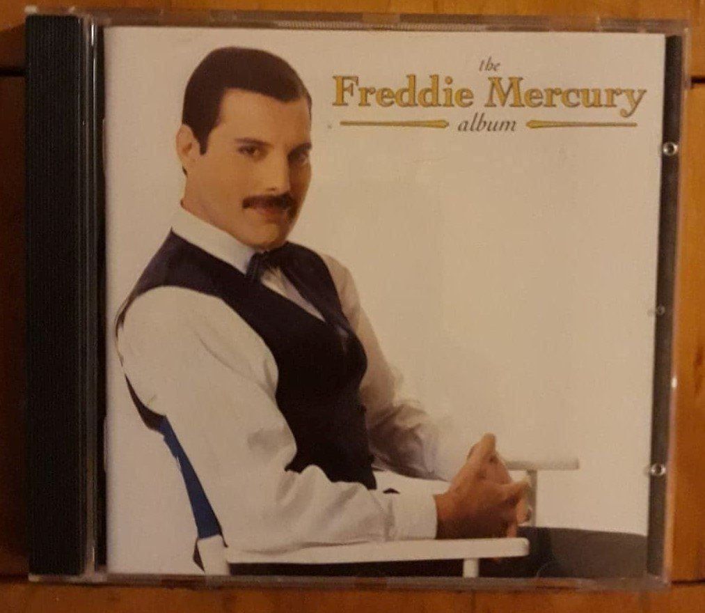 CD: FREDDIE MERCURY - Queen - CD 1992 UK – Usato da Le Locle venduto da PereiraHugo