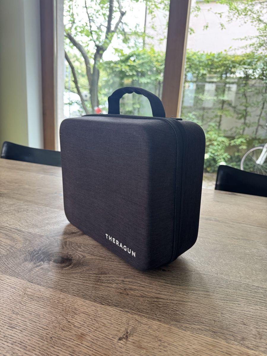Appareils de massage: Theragun PRO – D'occasion à Zürich par lillaulrich 5