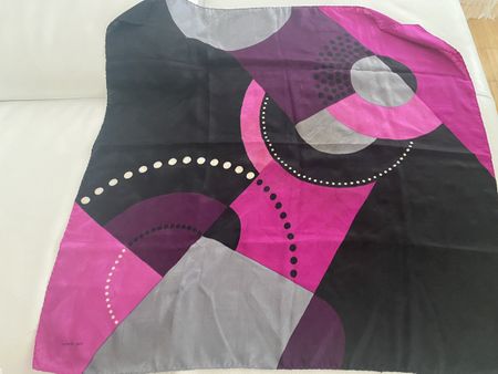 Seiden Foulard 🌸