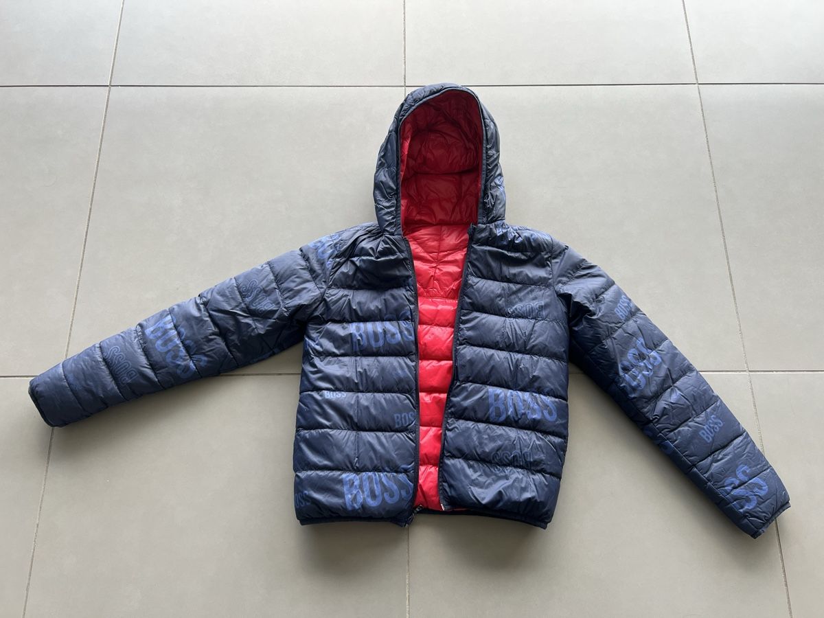 Hugo Boss Giacche & Cappotti: Veste réversible - Boss - 12 ans – Usato da Ste-Croix venduto da Caramel31 1