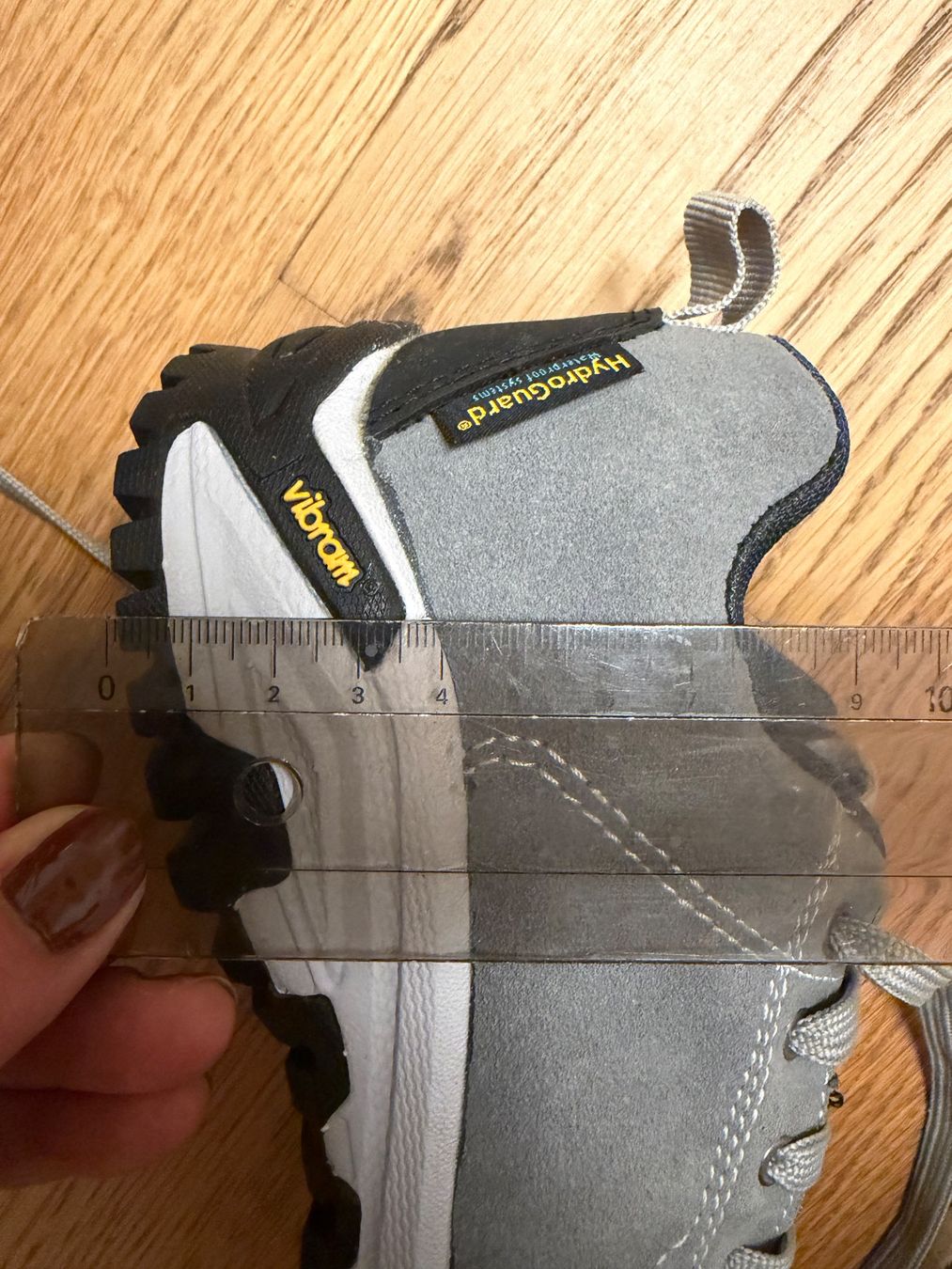 Sherpa Scarpe da donna: Wanderschuh Sherpa Gr.37, neu – Nuovo e nell'imballaggio originale da Bern venduto da jeanine_bieri 5