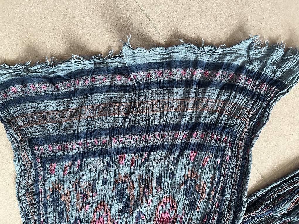 Foulards, Tücher & Schals: Schal (Damen) – Gebraucht aus Luzern von La_Favorita 1