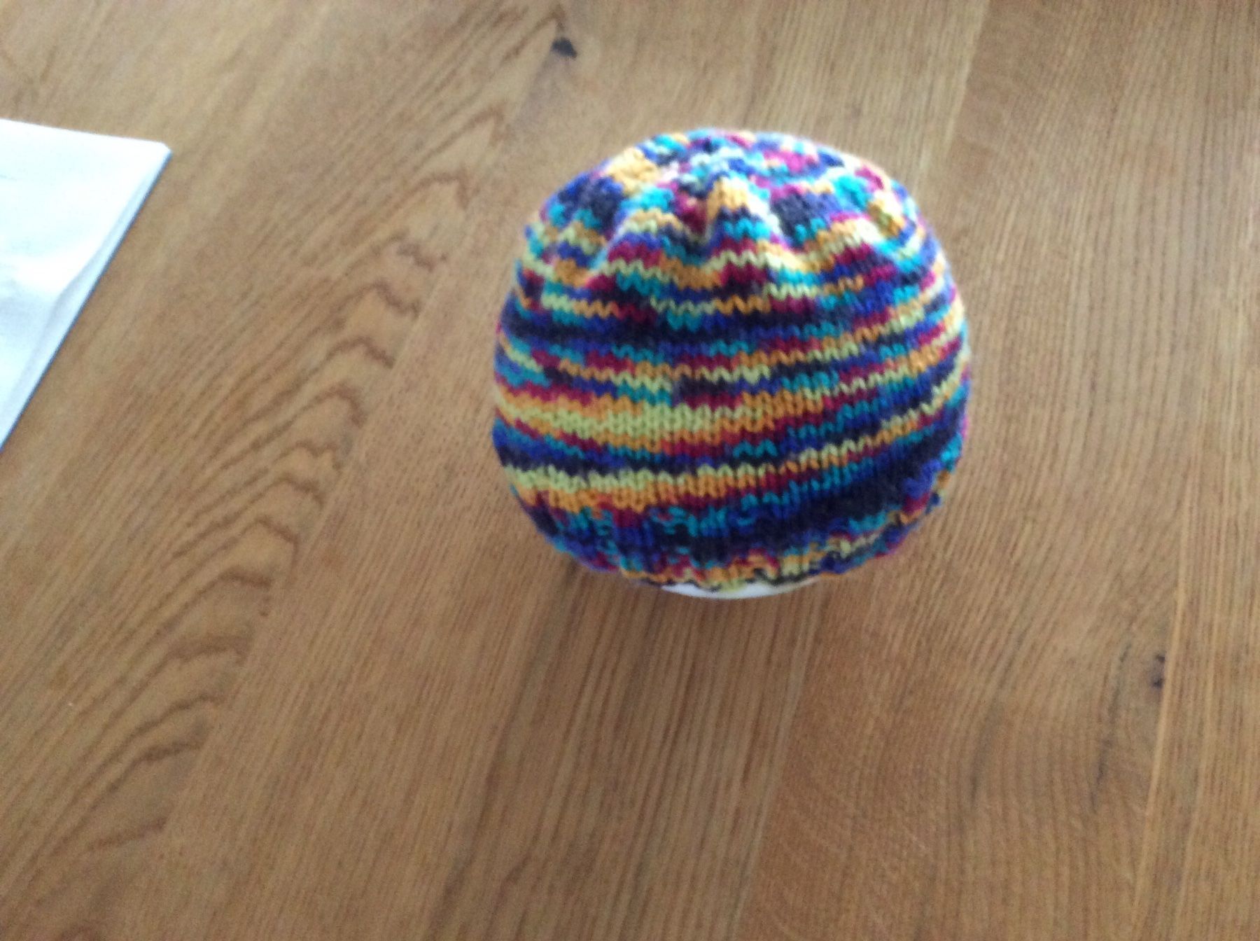 Giacche & Cappotti: Kinder MÜTZE Handgestrickt – Nuovo (secondo la descrizione) da Wetzikon ZH venduto da FeeF